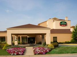 Courtyard by Marriott Indianapolis Airport, hotel en Indianápolis