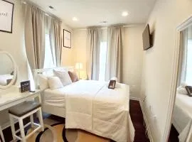 Luxurious & Cheery Private Room in DC