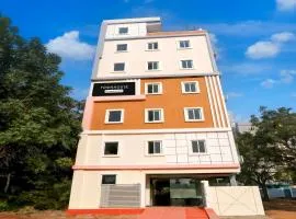 Super Townhouse Nanak Ram Guda Near WaveRock SEZ