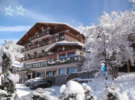 Hôtel Les Triolets, hotel di Châtel