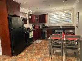 North Gates of LSU 2 bedroom w&d pool