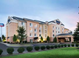 Fairfield Inn and Suites by Marriott Conway, hotel u gradu 'Conway'