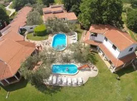 Splendid Poreč Holiday Home with Swimming Pool