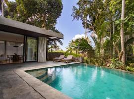 Luxury 3BR Villa with Expansive Pool in Ubud, hotel a Ubud