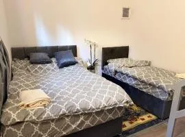 Studio Apt - Sleep4 - FamilyFriendly - FreeParking