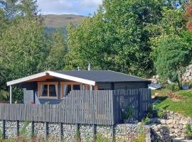 Fairvine Cabin Fort Augustus Mtn View Pet Friendly, hotel Fort Augustusban