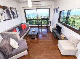 Backyard Seaview 1 BR with 24-7 Electricity、Al Madfūnのホテル