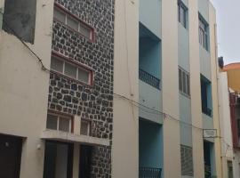 Residencial Bibi، فندق في Ribeira Grande