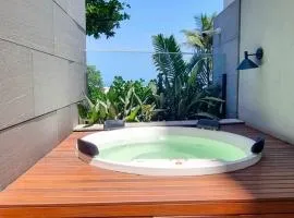 Frente mar, terraço com Jacuzzi exclusiva