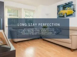 Dwellcome Home Ltd 2 Bedroom King & Double Central Apartment, Free Allocated Barrier Secured Parking Space at rear entrance & Fast WIFI, Ideal for long term contractor, corporate, etc stays, Regular housekeeping option - see our site for assurance