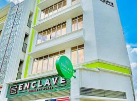 Enclave Hotel: Putrajaya şehrinde bir otel