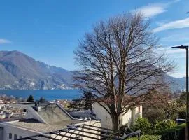 Lugano LakeView Apartment with Self Check-in & Private Parking on Request