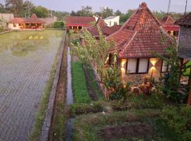 Alamanda Family Villas, Pool & Local Tours, Hotel in Yogyakarta