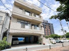 Marina Bay Atami, vila u gradu 'Atami'