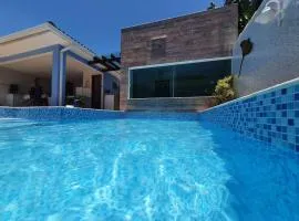 Casa Azul - Linda Casa Familiar com Piscina e Hidromassagem no Peró - Cabo Frio - RJ