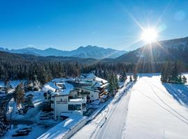 Alpenhotel Karwendel -Adults only-, hotel u gradu 'Leutasch'