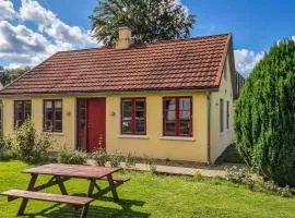 Lovely Home In Aabenraa With Kitchen