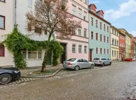 Lovely Apartment In Naumburg With Wifi