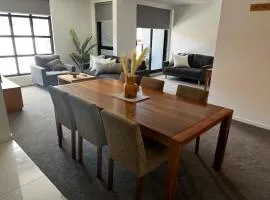 Modern apartment in Central Geelong!