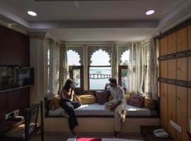 Hide-In Udaipur - A Lake View Boutique Hotel, hotel in Udaipur