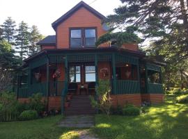 Wildflowers Country Inn, B&B di Rocky Harbour