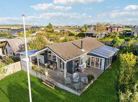 Stunning Home In Kerteminde With Kitchen, hotel u gradu 'Kerteminde'