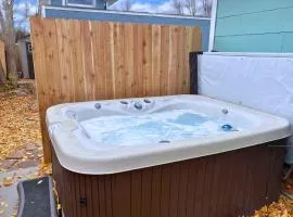 Downtown Abode with Hot Tub - Walk to CSU & Old Town