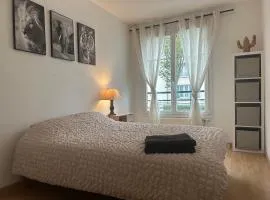 Cozy Apartment - DisneyLand Paris - La Vallée Village - WiFi