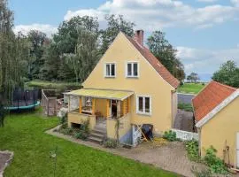 Gorgeous Home In Faaborg With Wifi