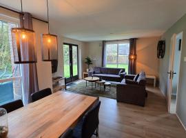 Vakantiewoning Maas en Waal 146 โรงแรมในEwijk