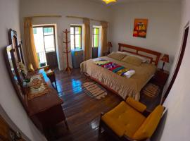 Colonial House Inn, pansion u gradu Kito