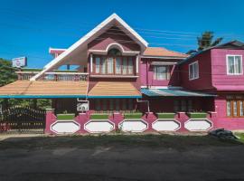 Flintstone Home, hotel in Kushālnagar