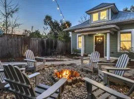 Greenwood Guest House with Covered Hot Tub, Fire pit, and Outdoor TV!