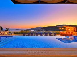 5 Bedroom Luxury Villa in Kalkan - 1019, hotel u gradu 'Kalkan'