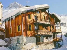 Grand Chalet - Appartement 5pax au pied des pistes - parking - skiroom - cheminée décorative- balcons