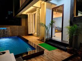 Vibez Villa ll Private Pool ll 2BHK ll BBQ ll AC, hotel u gradu 'Lonavala'