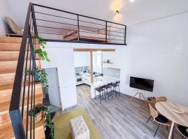 Centrally located house up to 5 people in Cascais, hótel í Cascais