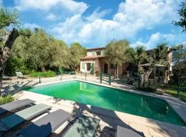 Spacious villa with garden near Grasse