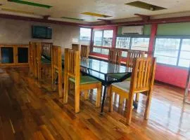 2 BED ROOM DELUXE HOUSEBOAT from The Anugraha Group of Houseboats Alleppey