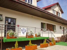 Pod Gromadzyniem Resort, hotel a Ustrzyki Dolne