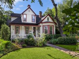 Brava House B&B, hotelli kohteessa Austin