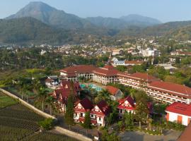 Royal Hotel and Villa Batu, hotel en Batu