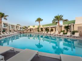 Aloe Boutique Hotel & Suites - adults only، فندق في ألميريدا