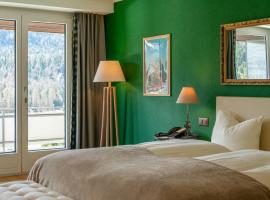 Hotel Europa Suites St Moritz, hotel en St. Moritz