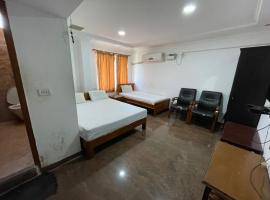 Golden mount residency, hotell i Chennai