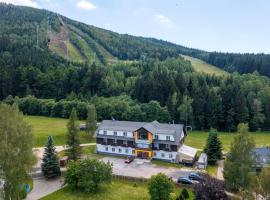 Hotel Harrachov Inn、ハルラホフのホテル