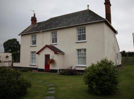 Weir Mill Farm, hotel in Cullompton