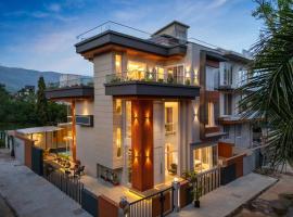 Maison Bellevue by Stayscape, hotel sa Pune