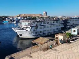 Silvana Nile Cruise Luxor To Aswan 4 Night and Abu Simbel