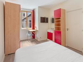 Les Studios Simeon - accessibles et abordables - centre-ville de Nantes, хотел в Нант